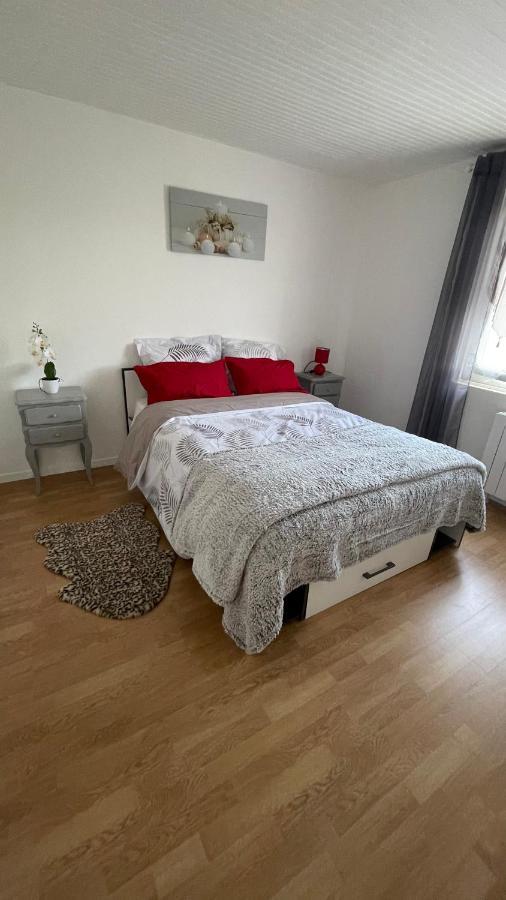 Belle Maison Avec Jardin Rdc T3 De 70M2 Vacances Ou Cure Thermale Rochefort מראה חיצוני תמונה