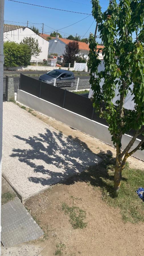 Belle Maison Avec Jardin Rdc T3 De 70M2 Vacances Ou Cure Thermale Rochefort מראה חיצוני תמונה