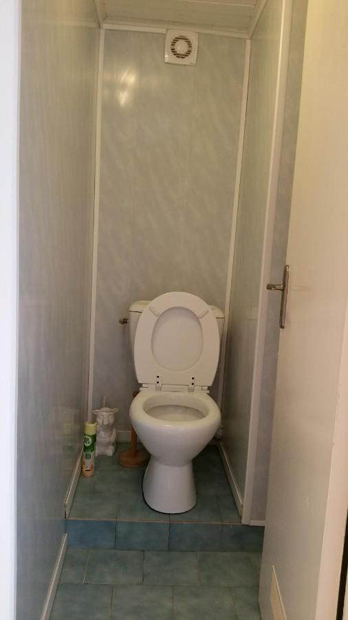 Belle Maison Avec Jardin Rdc T3 De 70M2 Vacances Ou Cure Thermale Rochefort מראה חיצוני תמונה